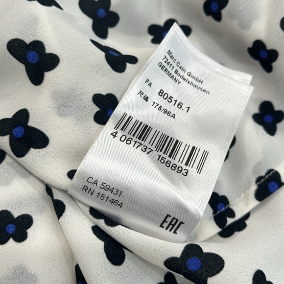 Marc Cain Button up Shirt Front Bow Floral White Black Blue size 5 - Picture 15 of 16